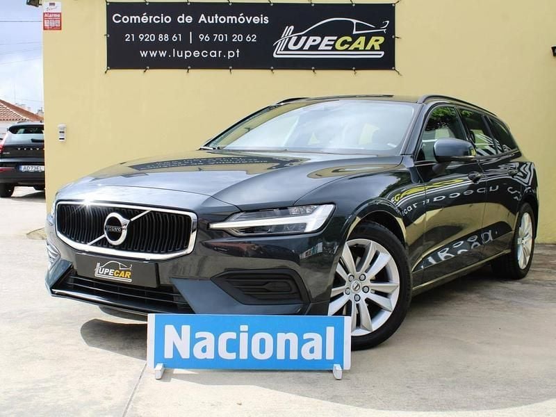 Cinza Usado 2020 Volvo V60 Momentum Carrinha | € 27.950 (Preço justo) - Imagem 1/4