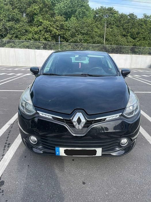 Usado 2016 Renault Clio IV LIMITED Sedan | € 7.500 (Super Preço) - Imagem 1/4