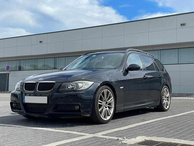 Preto Usado 2008 BMW 320 Carrinha | € 7.900 (Preço justo) - Imagem 1/4