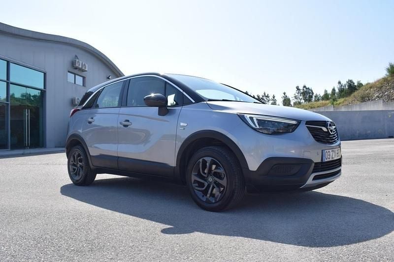 Cinzento Usado 2020 Opel Crossland X SUV | € 14.900 (Preço justo) - Imagem 1/4