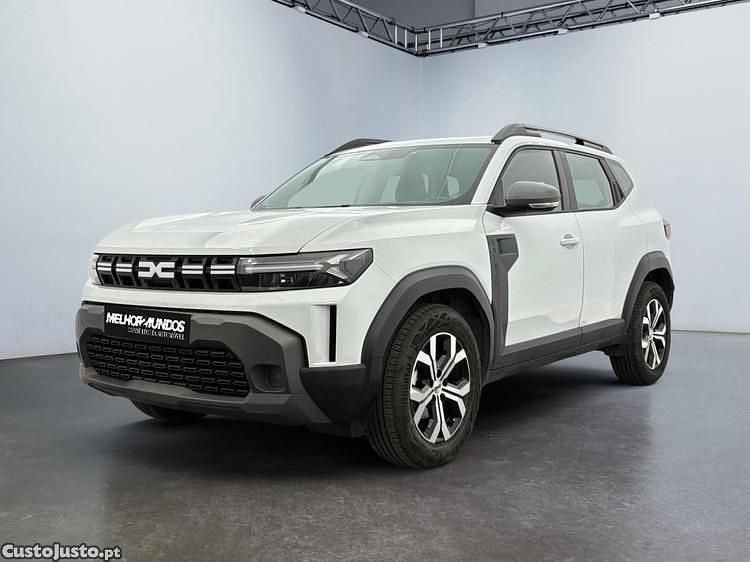 Branco Usado 2025 Dacia Duster Expression SUV | € 21.990 (Preço justo) - Imagem 1/1