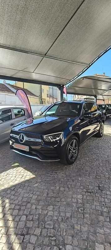 Azul Usado 2021 Mercedes GLC300 Business SUV | € 46.900 (Caro) - Imagem 1/3