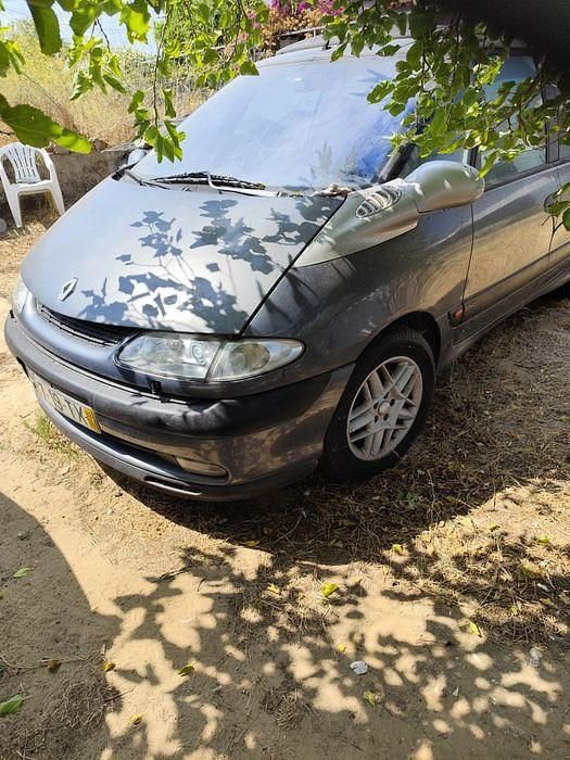 Usado 2002 Renault Espace Monovolume | € 1.000 - Imagem 1/4