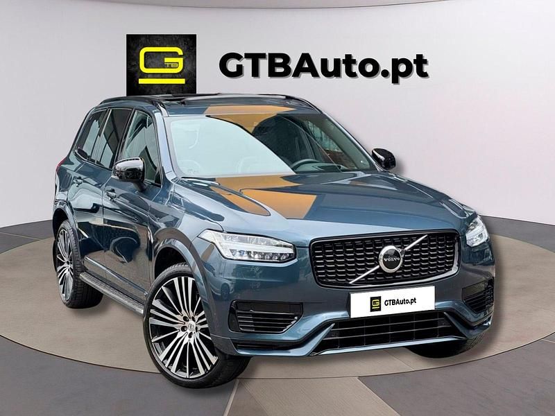 Azul Usado 2022 Volvo XC90 SUV | € 59.900 - Imagem 1/4