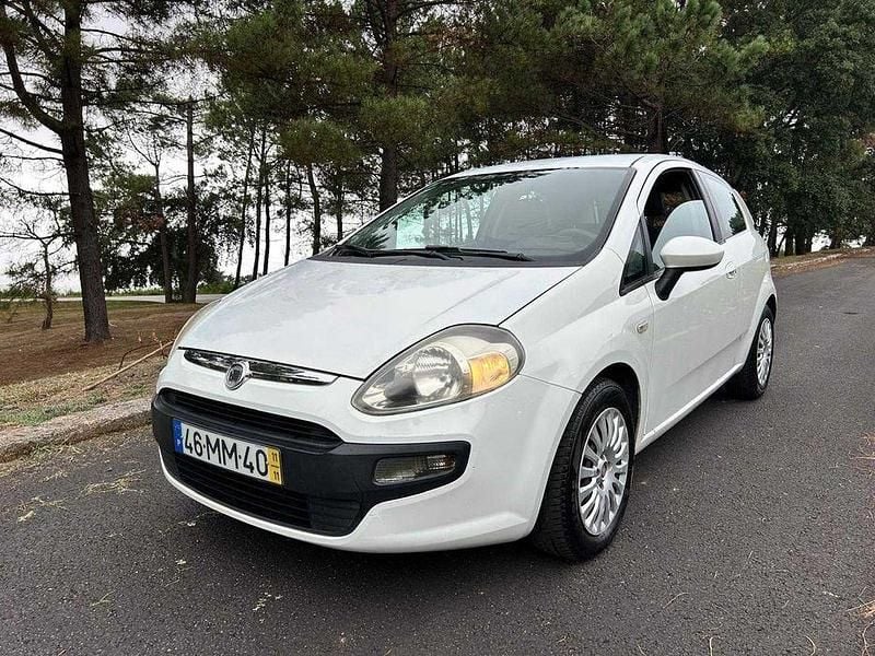 Usado 2011 Fiat Punto Evo Citadino | € 3.990 (Bom preço) - Imagem 1/4