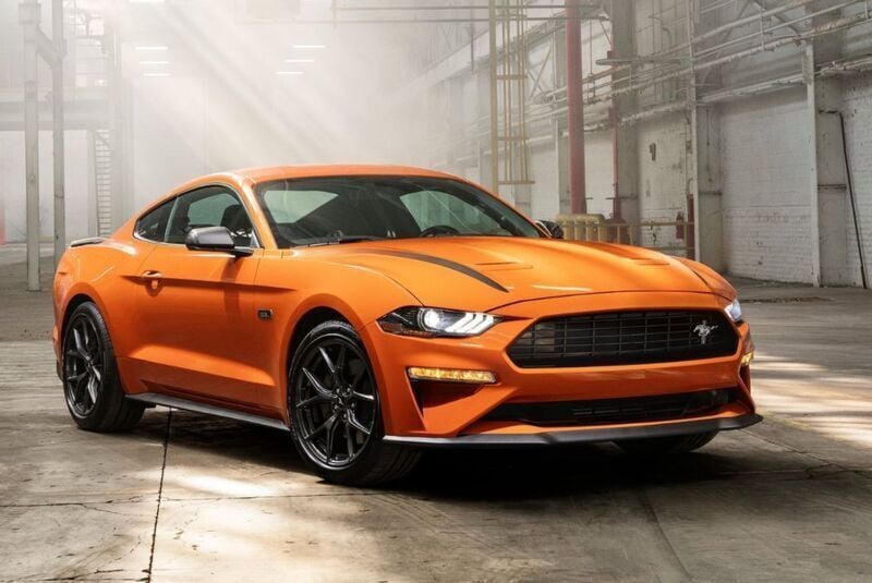 Cinzento Usado 2019 Ford Mustang Coupé | € 44.000 (Bom preço) - Imagem 1/3