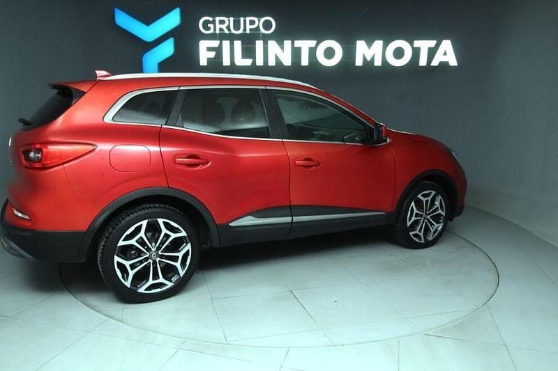 Usado Renault Kadjar Intens 140 HP (102 kW) 2019 Vermelho SUV