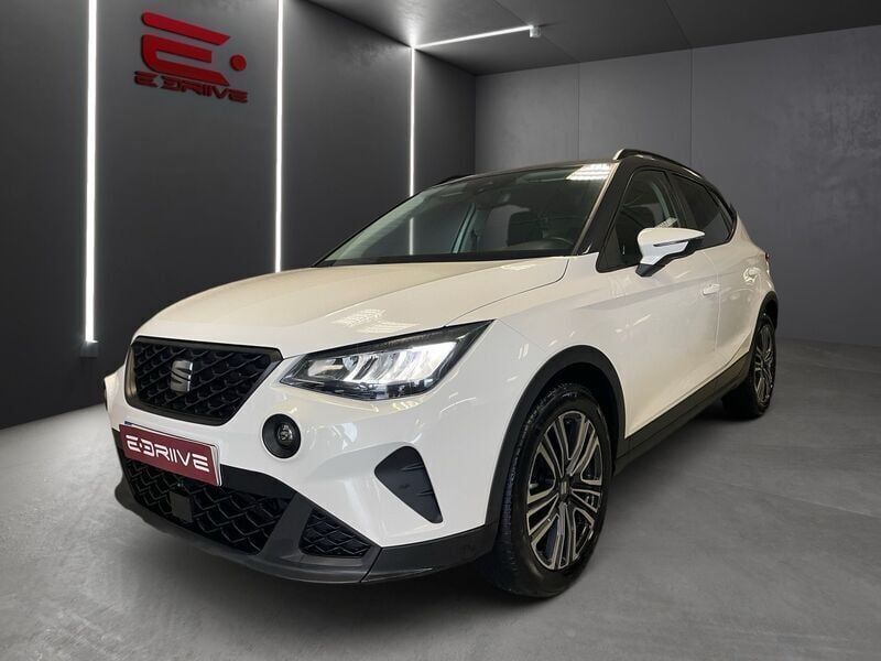 Branco Usado 2023 Seat Arona Xperience SUV | € 19.480 (Preço justo) - Imagem 1/4