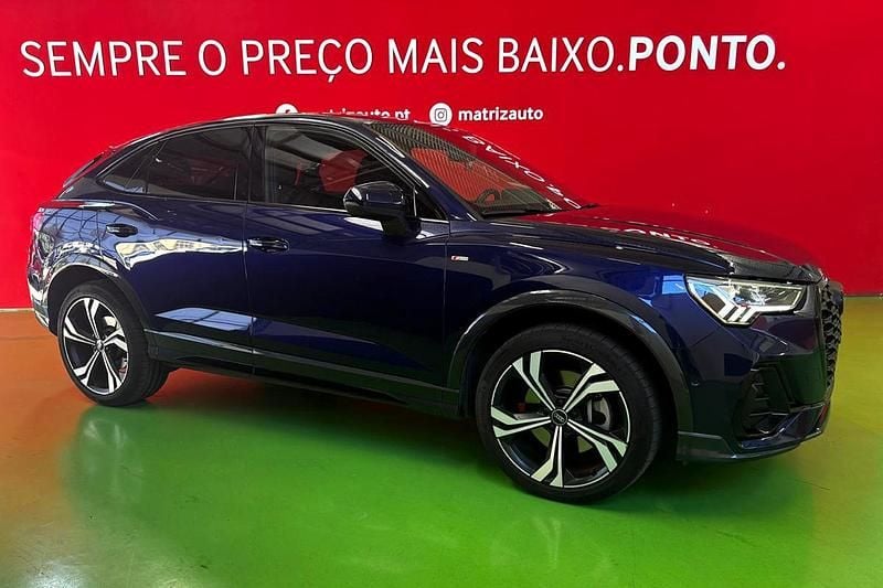 Usado 2023 Audi Q3 Sportback S-Line SUV | € 46.999 - Imagem 1/4
