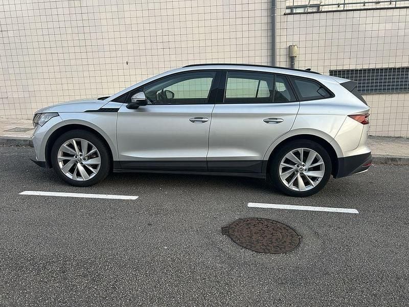Usado 2022 Skoda Enyaq iV SUV | € 23.700 (Super Preço) - Imagem 1/4