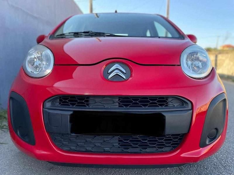 Usado Citroën C1 68 HP (50 kW) 2012 Vermelho Citadino