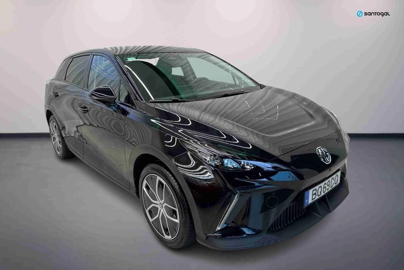 Preto Usado 2025 MG MG4 EV Luxury Citadino | € 30.490 (Preço justo) - Imagem 1/4