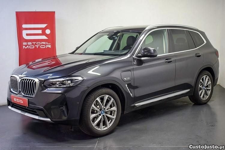 Cinza Usado 2022 BMW X3 xLine SUV | € 42.900 (Bom preço) - Imagem 1/1