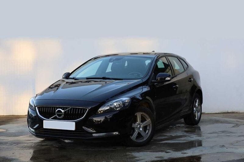 019 preto Usado 2018 Volvo V40 Kinetic Carrinha | € 16.700 (Preço justo) - Imagem 1/4