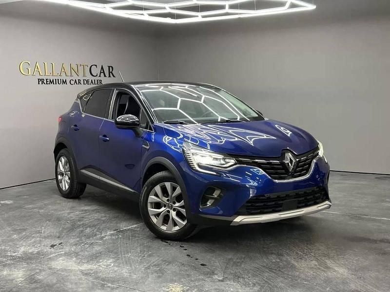 Usado Renault Captur 140 HP (102 kW) 2021 Azul escuro SUV