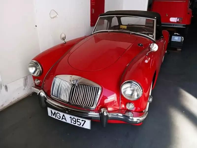 Usado MG MGA 90 HP (66 kW) 1957 Vermelho Cabrios