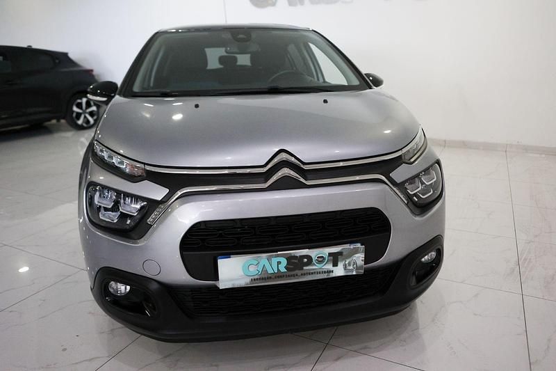 Antracite Usado 2022 Citroën C3 PureTech Citadino | € 14.480 (Preço justo) - Imagem 1/4