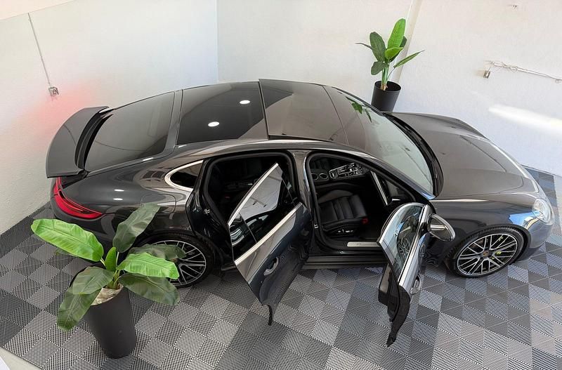 Usado Porsche Panamera 4 Executive 462 HP (339 kW) 2018 Cinza Sedan