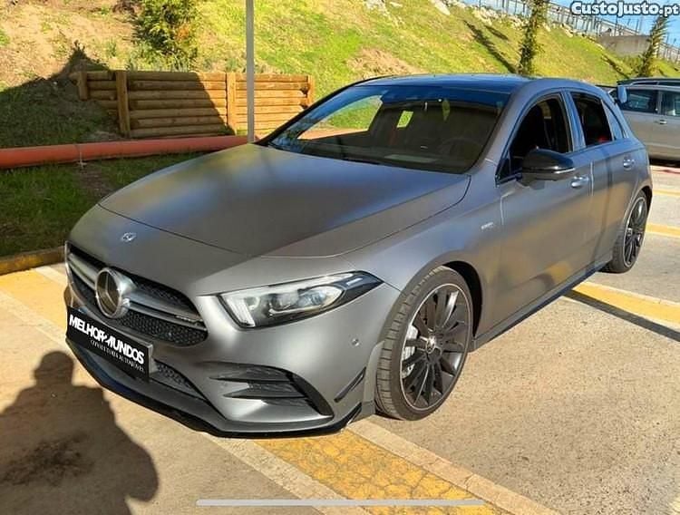 Cinza Usado 2019 Mercedes A35 AMG AMG Carrinha | € 35.900 - Imagem 1/1