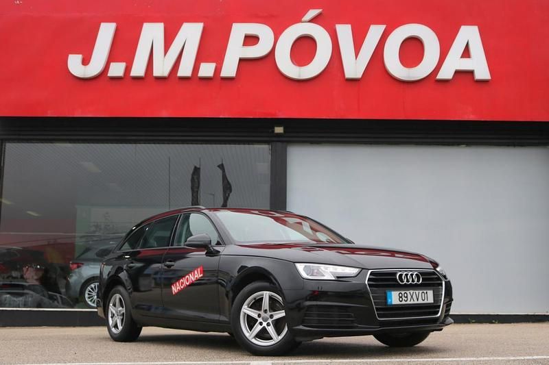 Usado Audi A4 150 HP (110 kW) 2019 Preto Carrinha