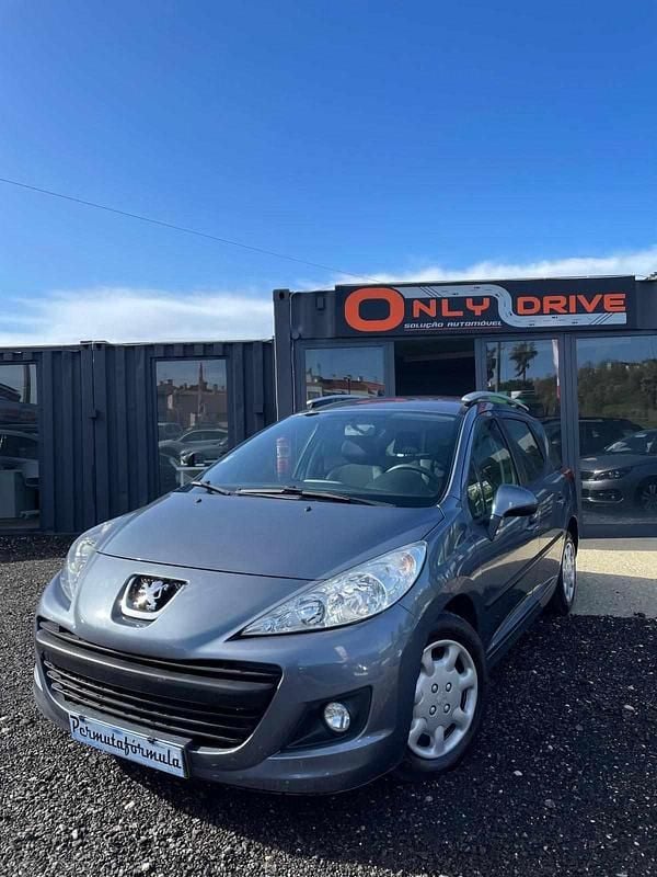 Usado Peugeot 207 95 HP (69 kW) 2010 Cinzento Carrinha
