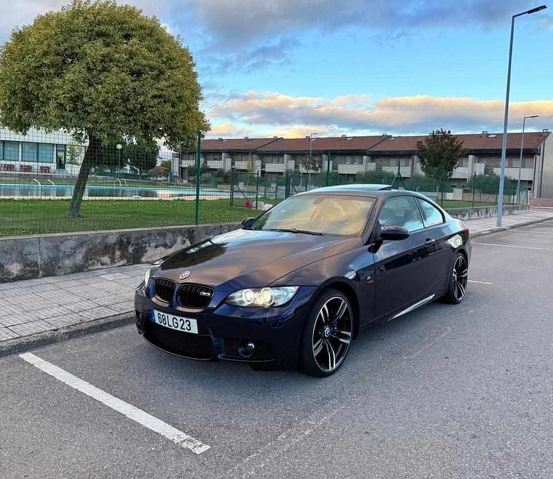 Azul Usado 2007 BMW 320 Coupé | € 13.900 (Preço justo) - Imagem 1/4