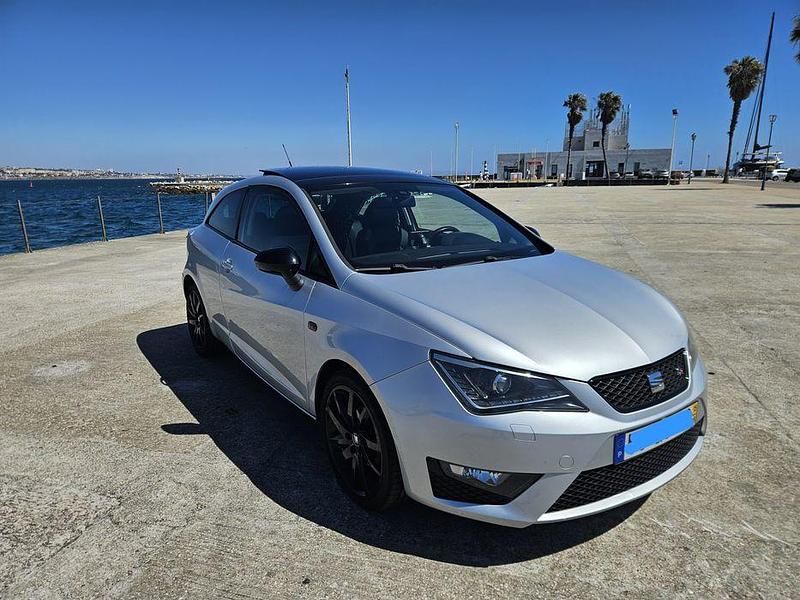 Usado 2015 Seat Ibiza SC FR Citadino | € 9.900 (Preço justo) - Imagem 1/4