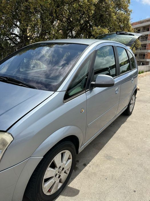 Usado 2005 Opel Meriva Monovolume | € 3.300 (Preço elevado) - Imagem 1/4