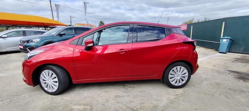 Usado Nissan Micra Visia 70 HP (51 kW) 2018 Vermelho Citadino