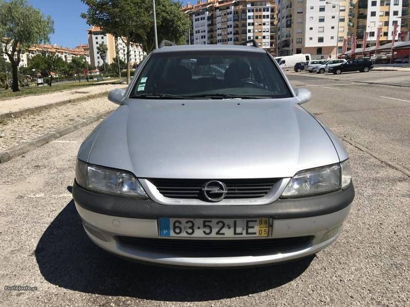 Opel vectra caravan 1998