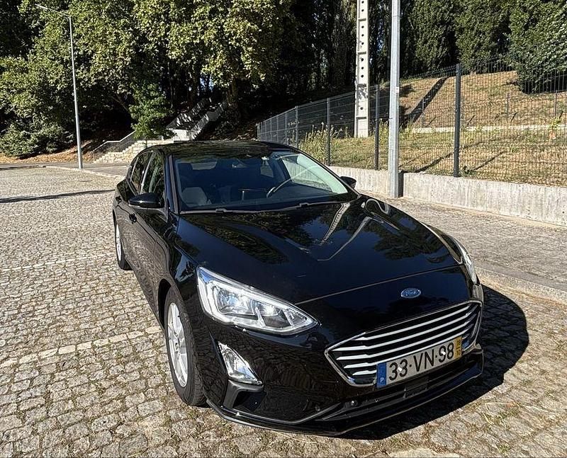 Usado 2018 Ford Focus Sedan | € 13.500 (Preço justo) - Imagem 1/4