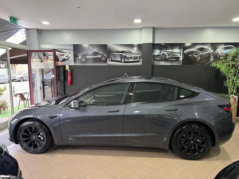 Usado Tesla Model 3 239 kW (325 HP) 2022 Antracite Sedan