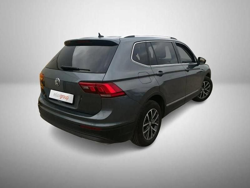 Cinzento Usado 2021 VW Tiguan Allspace SUV | € 23.990 - Imagem 1/1