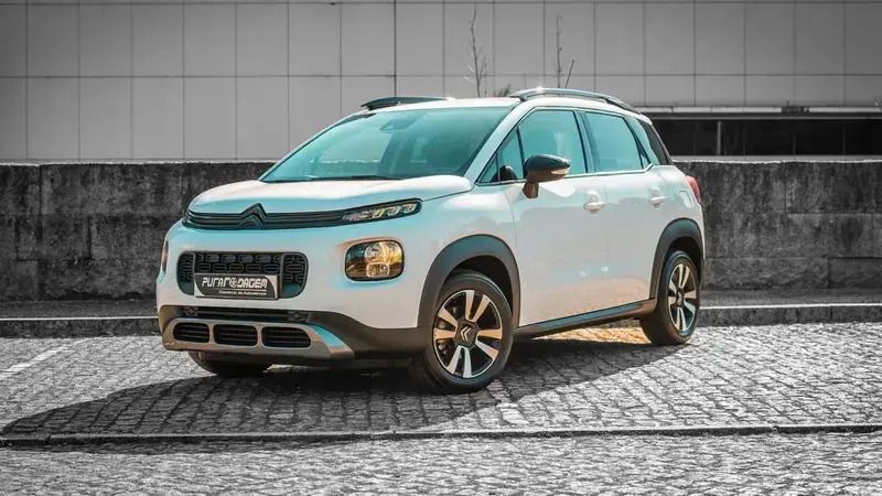 Branco Usado 2021 Citroën C3 Aircross SUV | € 19.990 (Preço justo) - Imagem 1/4