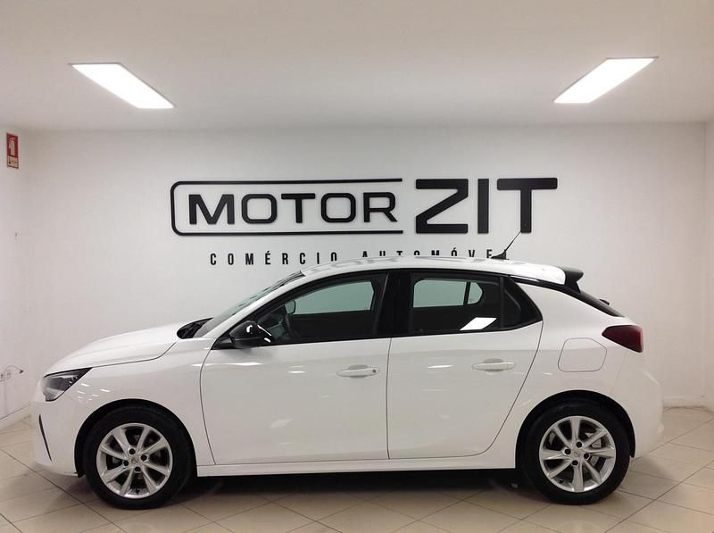 Usado Opel Corsa Elegance 75 HP (55 kW) 2022 Branco Citadino
