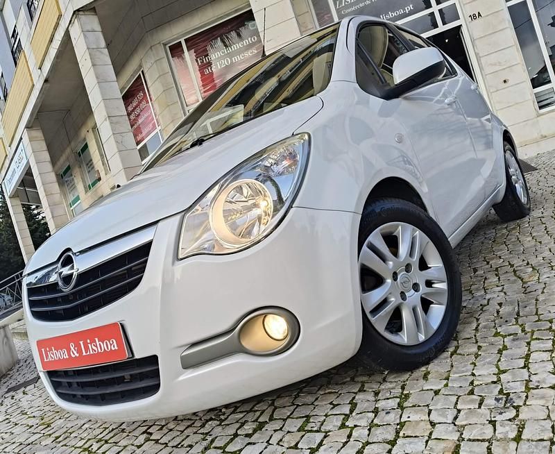 Branco Usado 2013 Opel Agila Color Edition Citadino | € 6.980 - Imagem 1/4