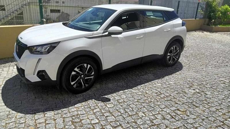 Branco Usado 2021 Peugeot 2008 SUV | € 18.250 (Preço justo) - Imagem 1/4