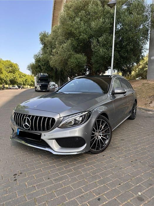 Usado 2015 Mercedes C300e AMG line Sedan | € 19.750 (Preço justo) - Imagem 1/4