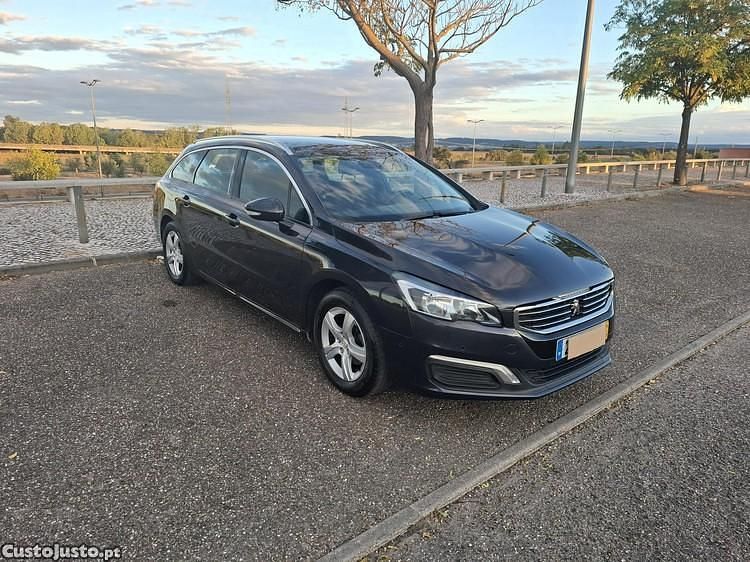Cinza Usado 2018 Peugeot 508 Business-Line Carrinha | € 11.900 (Preço justo) - Imagem 1/1