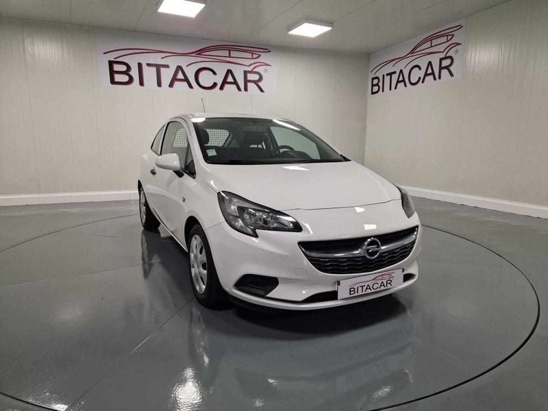 Branco Usado 2018 Opel Corsa Citadino | € 12.500 (Caro) - Imagem 1/4