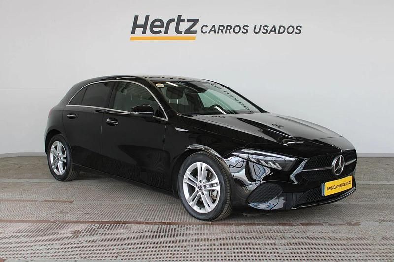 Preto Usado 2023 Mercedes A200 Progressive Sedan | € 28.690 - Imagem 1/4