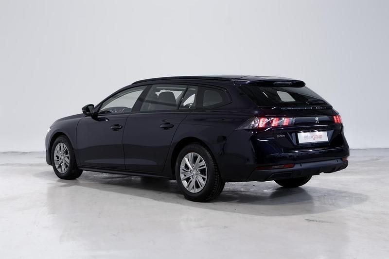Usado Peugeot 508 SW 130 HP (95 kW) 2022 Azul Carrinha
