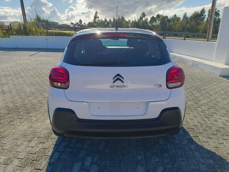 Usado Citroën C3 PureTech 83 HP (61 kW) 2021 Branco Citadino