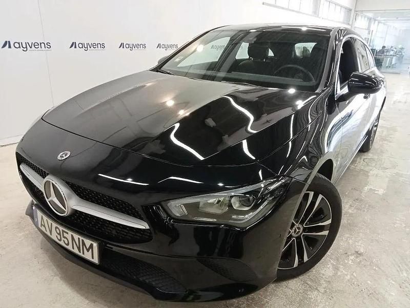Preto Usado 2022 Mercedes CLA250 Shooting Brake Style Carrinha | € 29.200 - Imagem 1/4