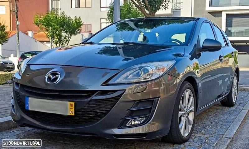 Cinzento Usado 2010 Mazda 3 Citadino | € 7.900 (Preço justo) - Imagem 1/4