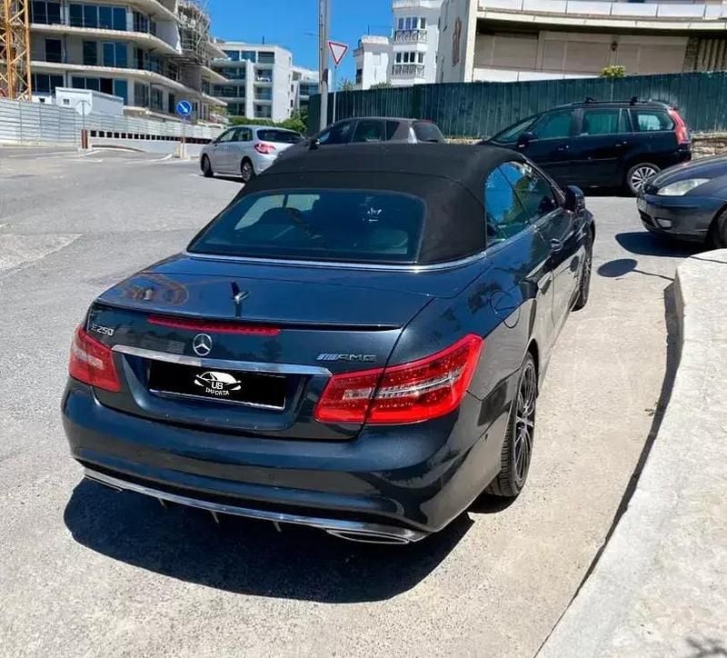 Usado Mercedes E250 AMG 204 HP (150 kW) 2012 Cinzento Cabrios