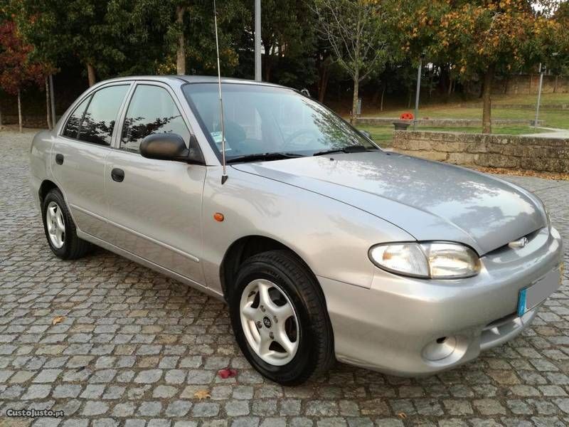 Hyundai accent 98 года