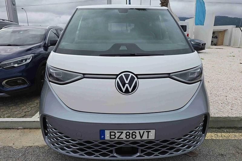Usado VW ID. Buzz Pro 210 kW (286 HP) 2025 Branco Monovolume