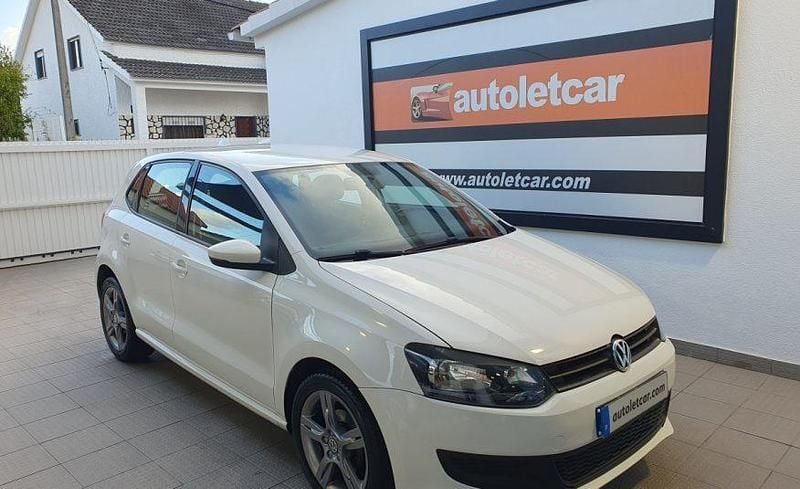 Branco Usado 2013 VW Polo | € 10.900 (Preço elevado) - Imagem 1/4