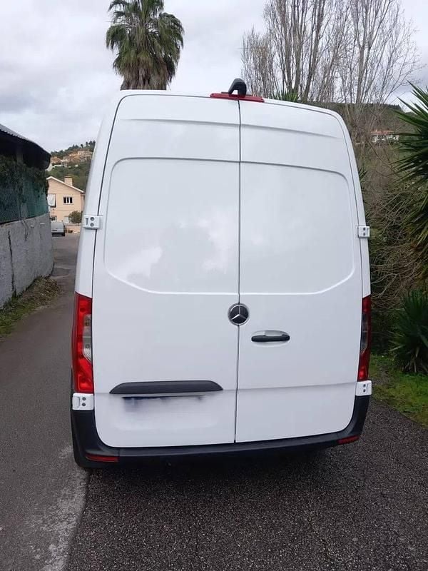 Usado Mercedes Sprinter 115 HP (84 kW) 2019 Branco Van